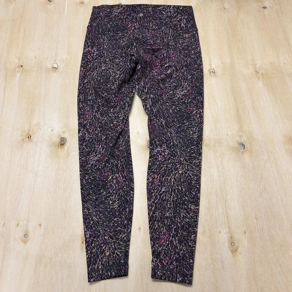 Lululemon Leggings Womens 8 Multicolor High Rise Ankle Geometric Yoga Gym Wear